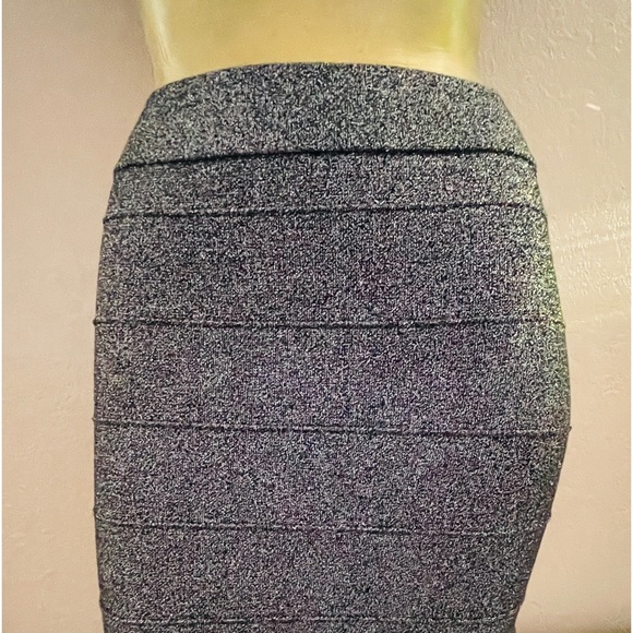 SUZY SHIER Bandage Style Pewter BODYCON Pencil SKIRT Size Medium - Picture 7 of 12